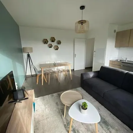 Appartement • Parc Disneyland A Pied & Shopping • 3 Min •
